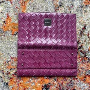 Miche classic shell Maggie in purple.